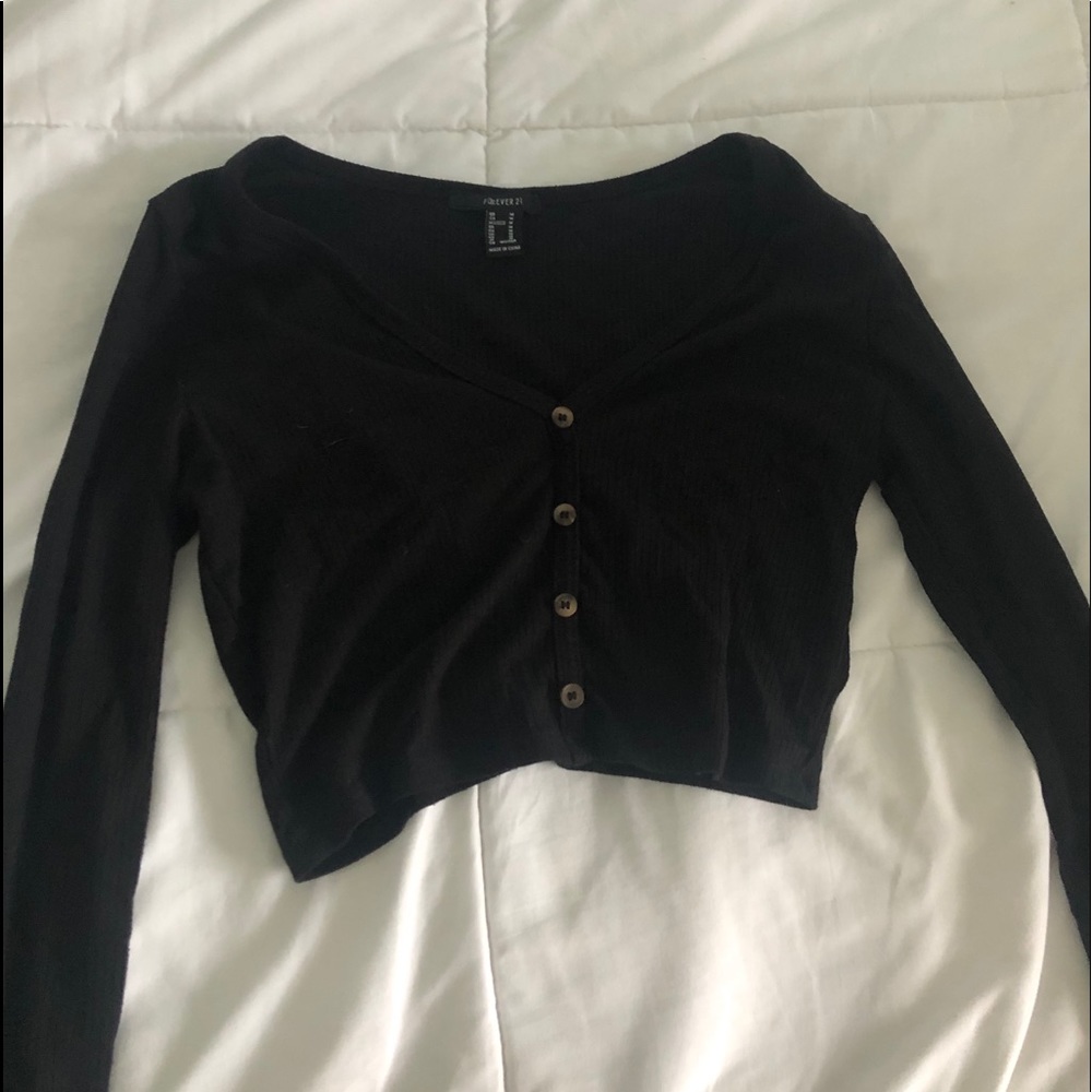 Forever 21 Cropped Black Long Sleeve